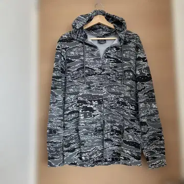 Back Channel 써멀 후드티