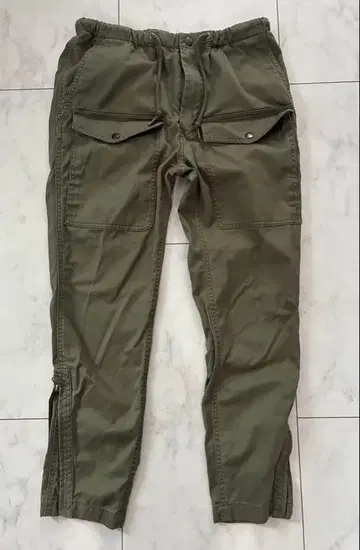 Beams 올리브 그린 카고 팬츠 S Sage De Cret
