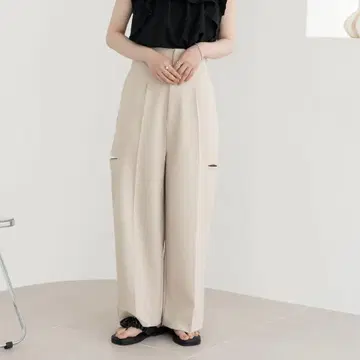 사이드 컷 아웃 팬츠