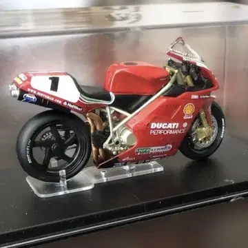 Ducati 996 Carl Fogarty 1999