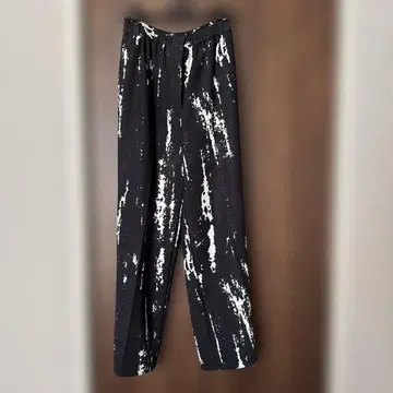 RUMCHE Woodpecker Print Trousers