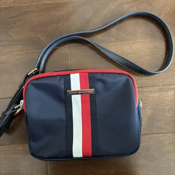 새상품급! TOMMY HILFIGER 숄더백