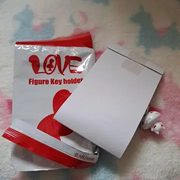 LOVE 키링 체리 미사용품