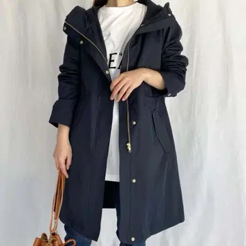 [ 새상품급 ] 네이비 후드 부착 롱 마운틴 파카 퀼팅 베스트