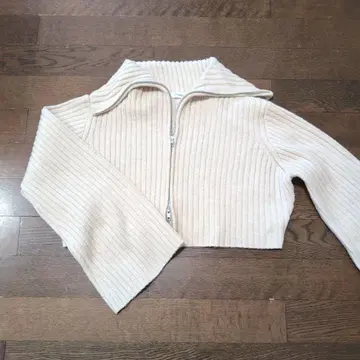 완판템 스타일 미키서 카라 부착 W 지퍼 가디건