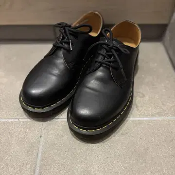 Dr.Martens 닥터마틴 1461 3홀 슈즈