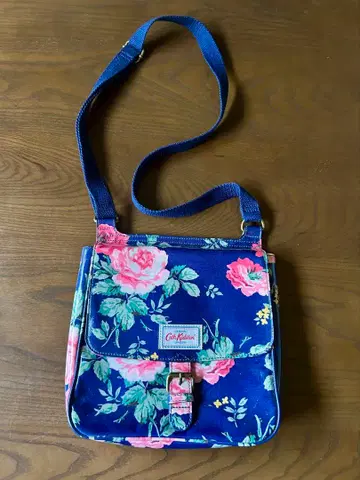미사용 Cath Kidston(캐스 키드슨) 숄더백