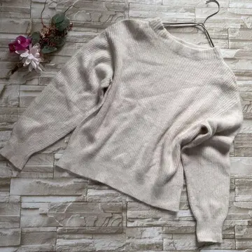 플랑드르 아이보리 니트 스웨터 긴팔 9호(M)