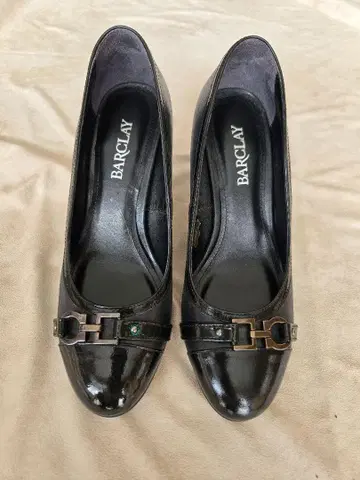 BARCLAY 블랙 하이힐 23cm