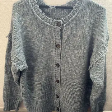 UNITED ARROWS 버튼 부착 가디건