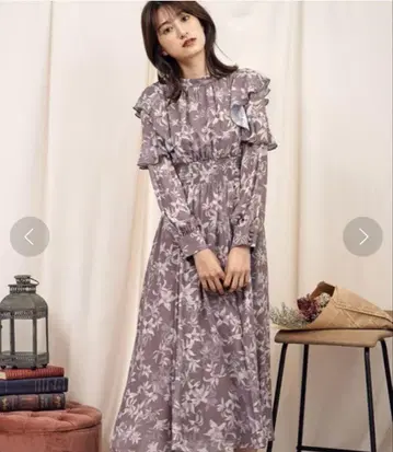 노엘라 카사블랑카 숄더 프릴 원피스