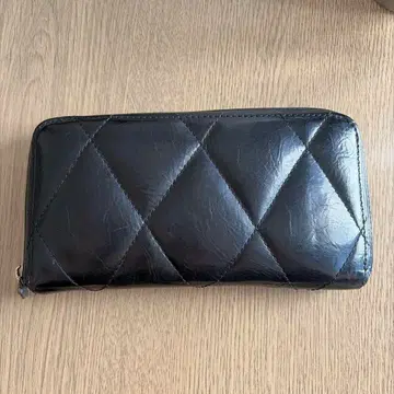 TADY&KING 블랙 퀼팅 장지갑