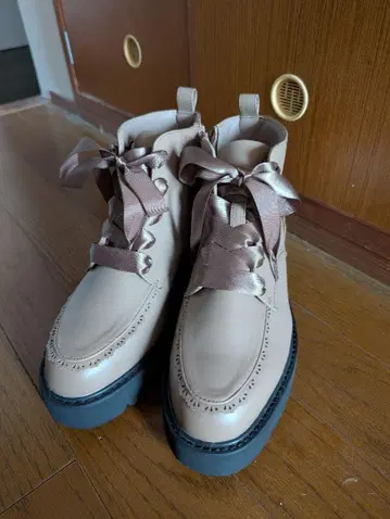 레이스업 숏부츠 M 사이즈 모카
