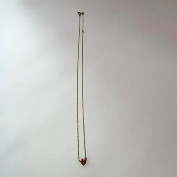 아가트 꽃잎 목걸이