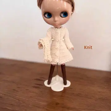 Blythe 브라이스 사이즈 니트 원피스 머플러 가디건