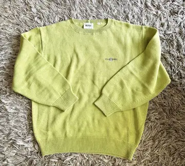HUGO BOSS 라임 그린 크루넥 스웨터 M 사이즈
