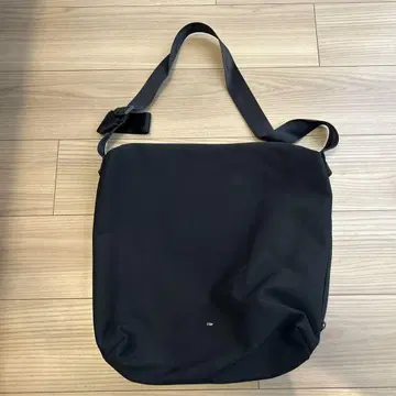 Filer 블랙 TOROPICAL SHOULDER [ OK-037 ]