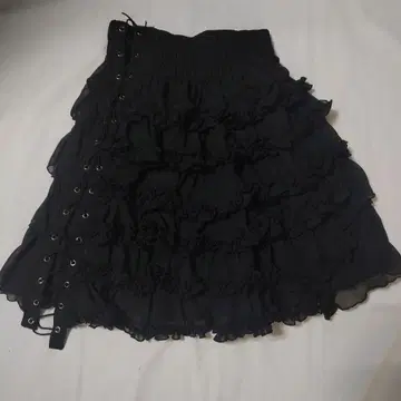 BODYLINE 프릴 달린 블랙 미니 스커트 M 새상품급