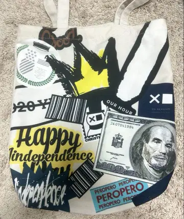 아카니시 진 토트백 10th Anniversary