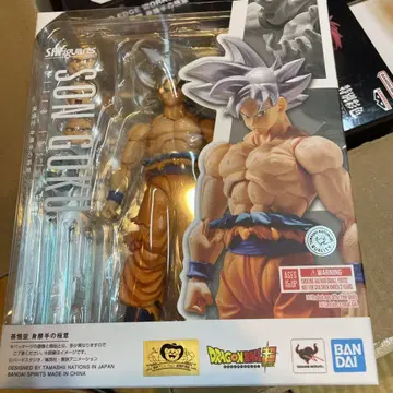 SH Figuarts 손오공 피규어