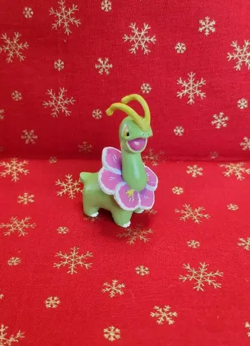 포켓몬 메가니움 피규어