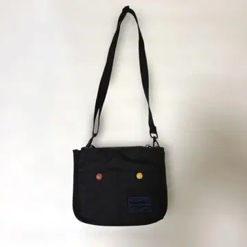 La vie Quotidienne 블랙 숄더백