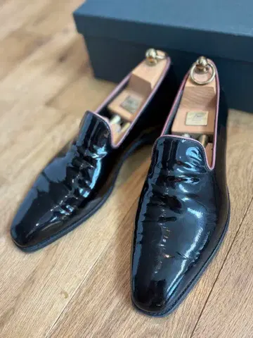 CROCKETT&JONES 에나멜 로퍼 크로켓&존스