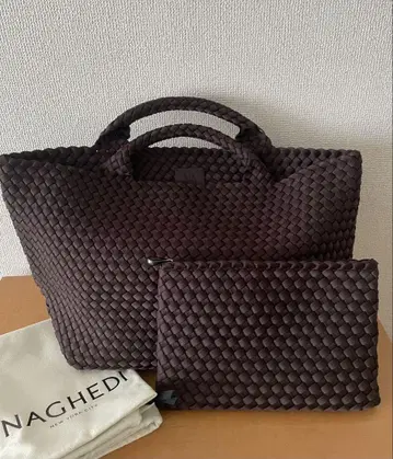 NAGHEDI/나게디 St Barths 미디엄 토트백