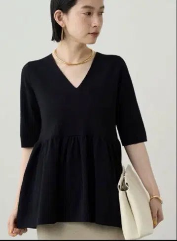 라운지 드레스 페플럼 니트 튜닉