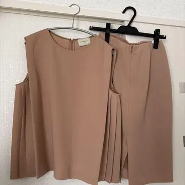 UNITED ARROWS 베이지 스커트 셋업 38