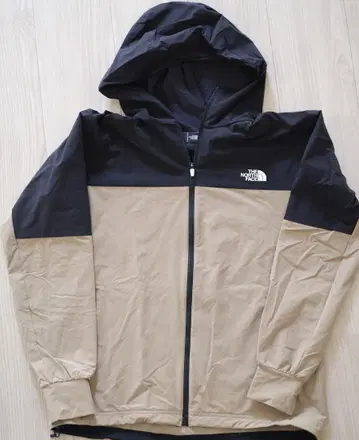 THE NORTH FACE APEXFLEXHOODIE NP22081