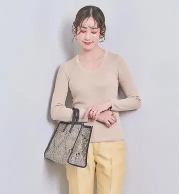 UNITED ARROWS 실크 리브 U넥 니트