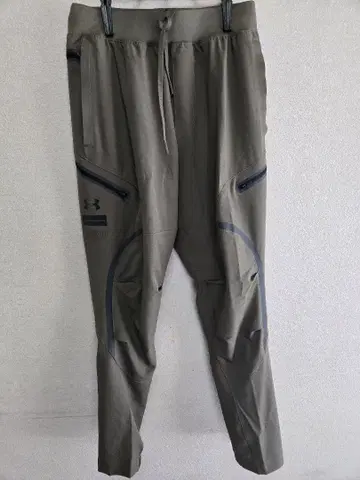 UNDER ARMOUR 스트레치 액티브 팬츠 올리브 그린