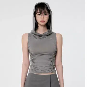 플레어업 후드 하이넥 민소매