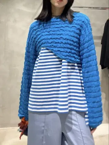 [ 새상품급 ] HeRIN.CYE 웨이브 헴 상의