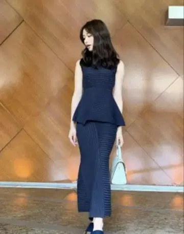 laubeblanc 패널 립 니트 & 스커트