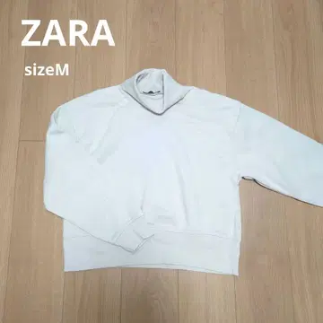 ZARA 화이트 맨투맨