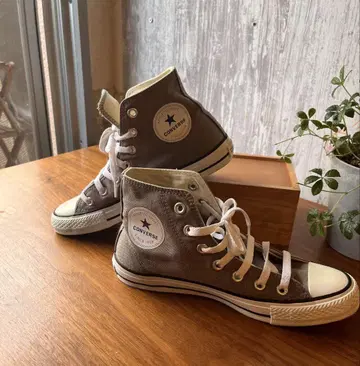 CONVERSE 그레이 하이컷 스니커즈