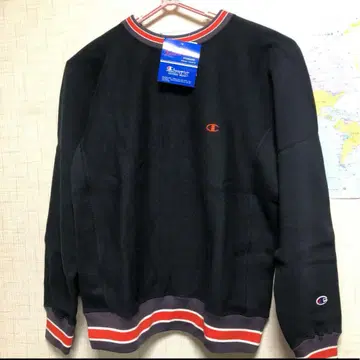 Champion 블랙 맨투맨 트레이닝복