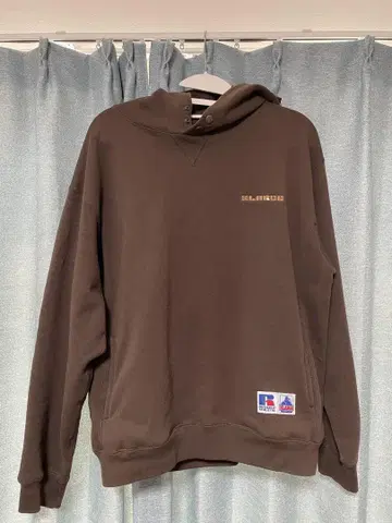 XLARGE x RUSSELL 풀오버 후드티 브라운