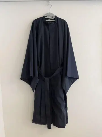 sousou 소우소우 행 발수직 원형 칼라 코트