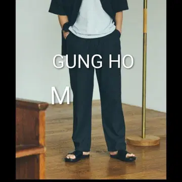 [새상품] GUNG HO 퍼티그 팬츠 BLACK