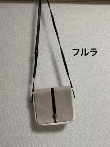 훌라 숄더백