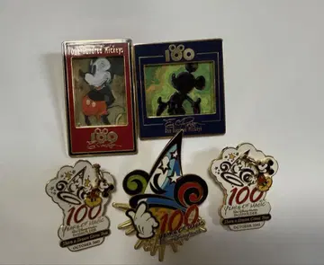 미키마우스 100주년 기념 핀 배지 5개 세트