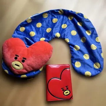 BT21 하트형 봉제 인형 파우치 넥 필로우 패스 케이스 세트