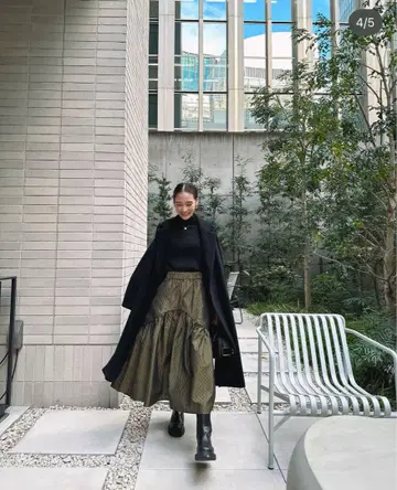 ELLIE 도트 리버서블 스커트