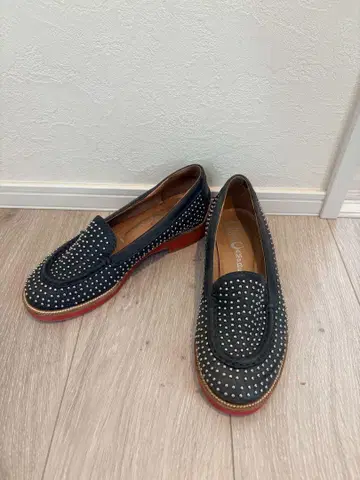 JEFFREY CAMPBELL 제프리 캠벨 스터드 로퍼 37
