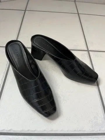 마우지 블랙 뮬 미사용 새상품