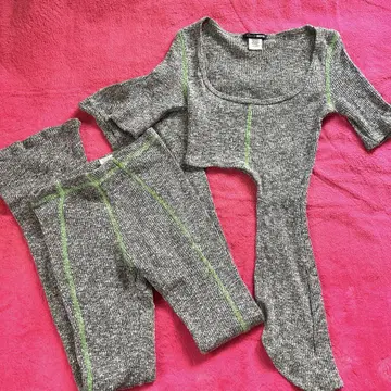 FASHION NOVA / 니트탑 & 레깅스 팬츠 세트