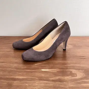 미사용품 카리노 펌프스 23.5cm